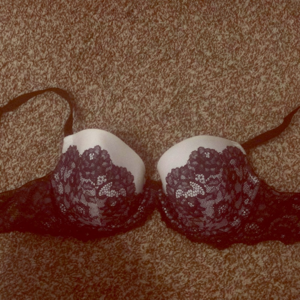 Victoria Secret bra